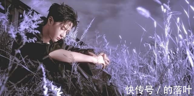 代言人|王一博被邀太平鸟代言,据说东西拍摄好,穿白色服装帅气十足!