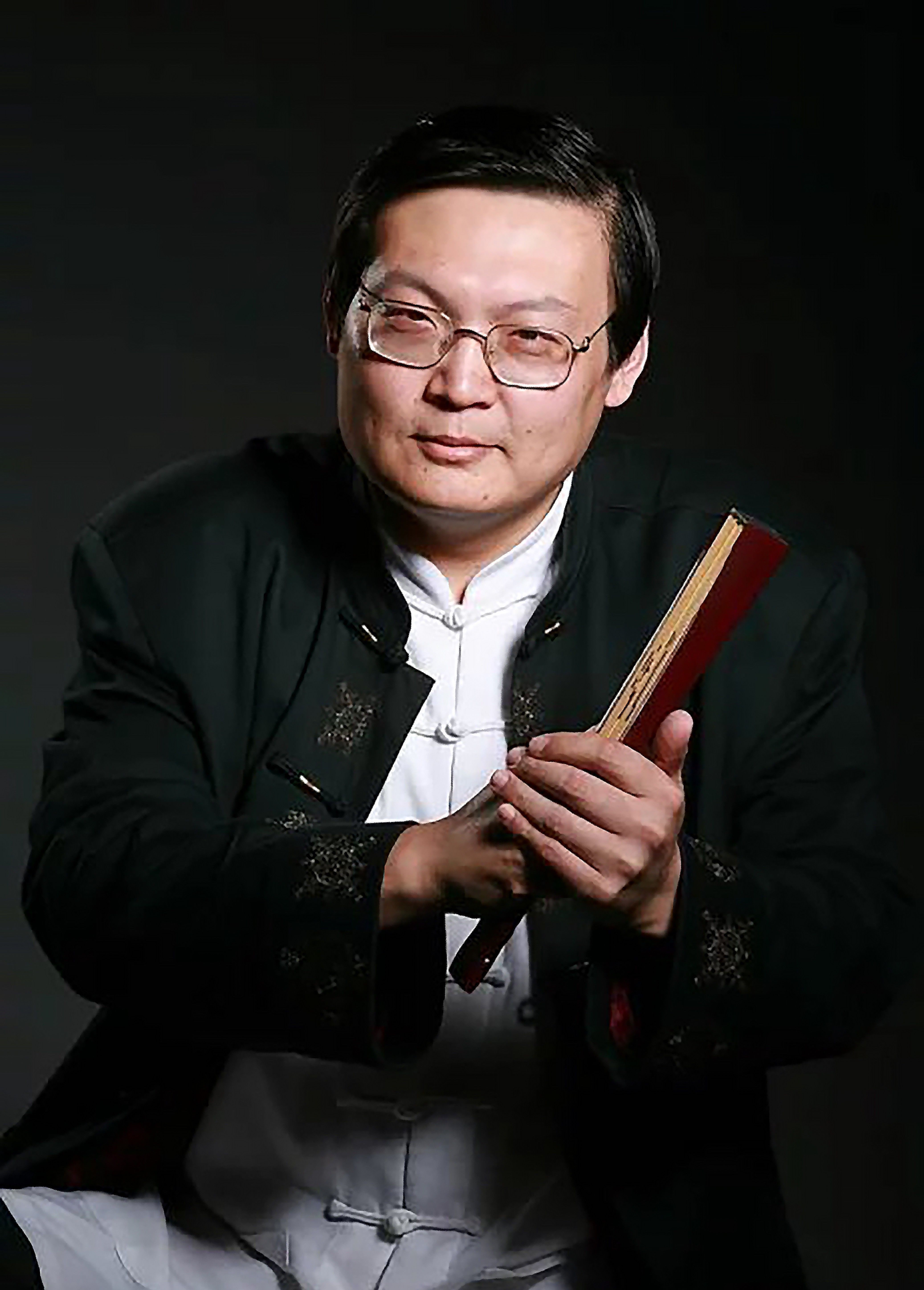  金体|梁宏达的7幅书法真迹展，字体瘦硬坚挺，网友：字如其人心直口快