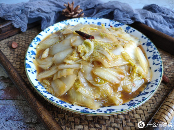 脆爽|为什么饭店炒的白菜那么好吃？记住“2窍门”，脆爽入味不出水