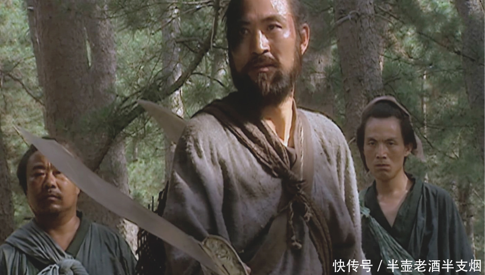 呼延灼找到了对付鲁智深杨志的办法,单挑武松,他怎样才能打赢?