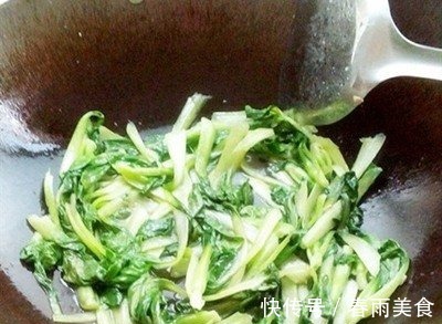 爽脆|炒青菜总发黑不爽脆教你这三招,无论炒什么青菜都好吃不发黑!