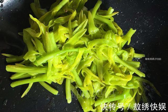 v认证|吃这菜不焯水不行,没浸泡2小时不能吃,但很多人却抢着吃