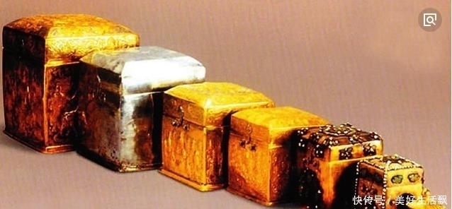 世界|古佛塔意外倒塌,专家发现两千件国宝文物,联合国说世界九大奇迹