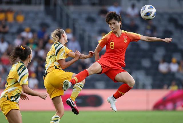 女足亚洲杯|中国女足到达印度，水庆霞透露比赛任务，未说夺冠
