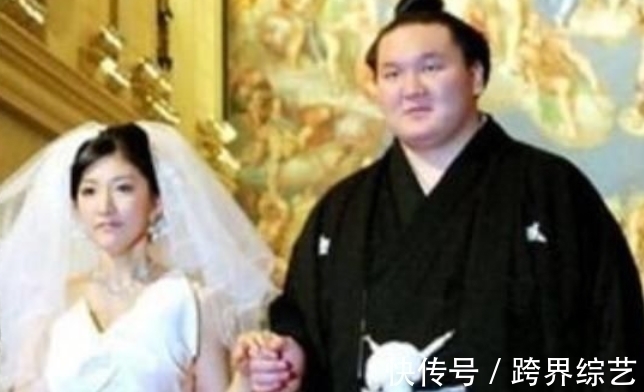 娇妻|日本相扑之王娶80斤娇妻,结婚仅一年离世,5000万遗产全给妻子