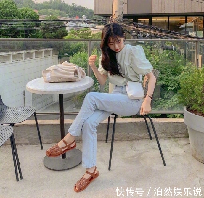 女孩日常怎么穿甜美气质风太可了,时尚女孩不容错过