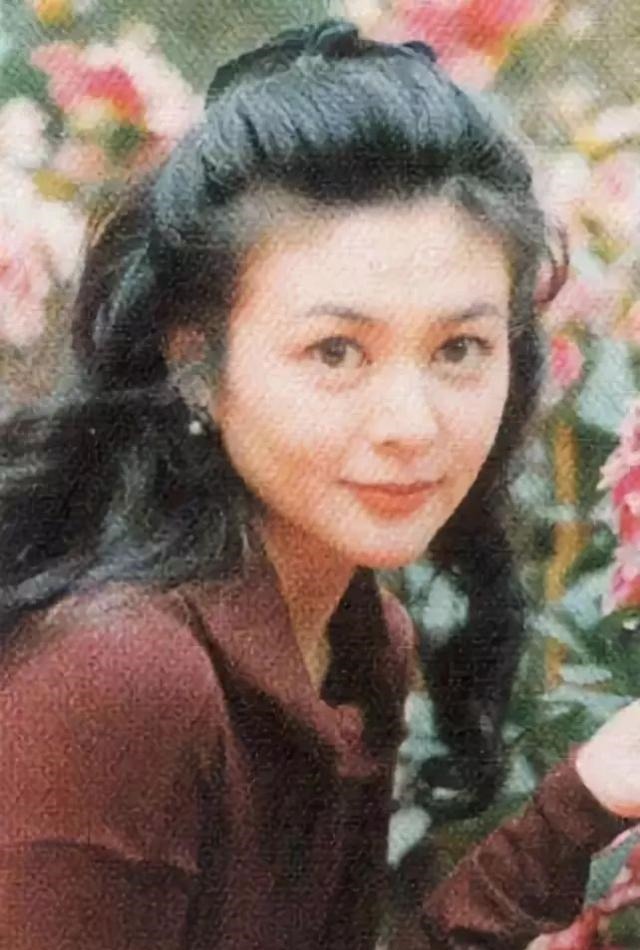 粉丝就|粉丝为“人间富贵花”这个称号争破头