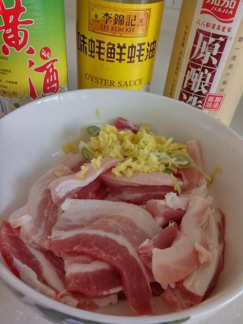  芋头|粉蒸肉好吃，如何自己制作蒸肉粉？