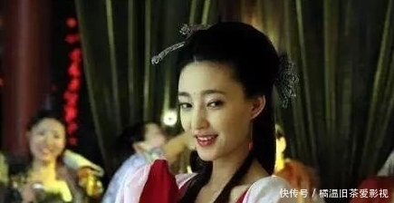 说出|十万敌军攻城到脚下,将军束手无策,一青楼女子笑道说出了:我来