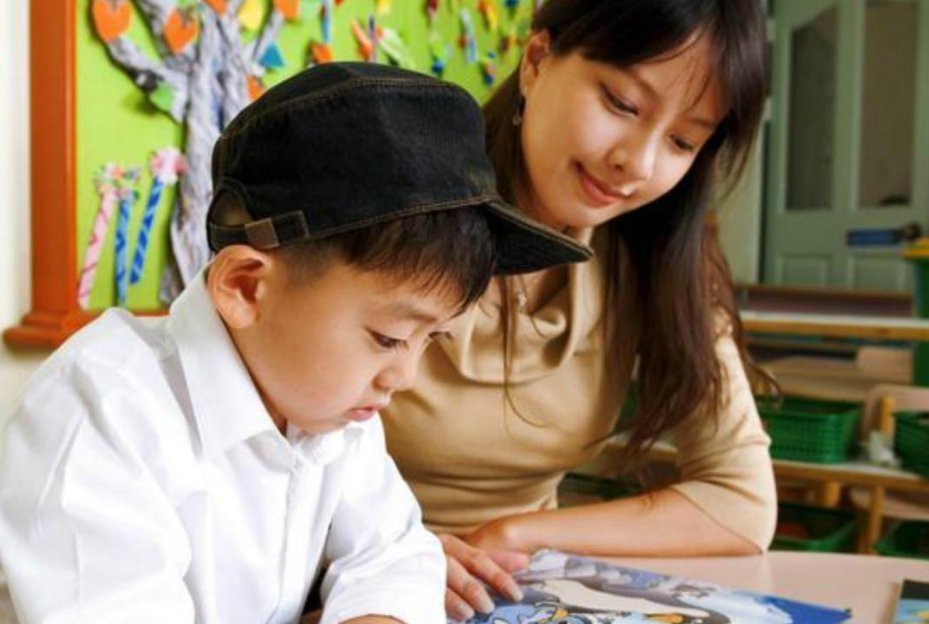 心理健康|发现孩子这几种“节俭”行为，妈妈要重视，不改正将来可能很平庸