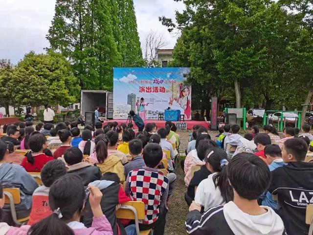 桐城王集学校:戏曲进校园 经典共传承
