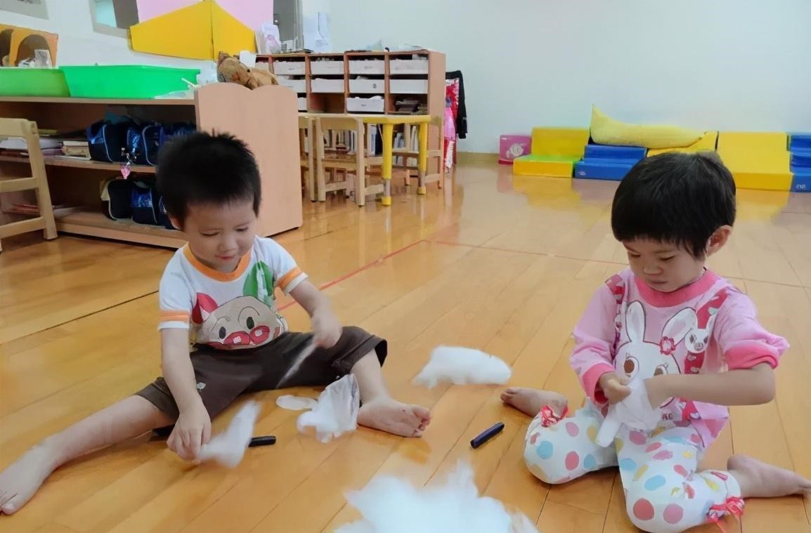 幼儿园|哈佛研究发现:3岁上幼儿园和4岁上幼儿园的孩子,人生大有不同