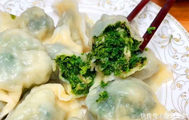 夏天,用它包饺子,又香又嫩,不花1分钱,比韭菜茴香都好吃