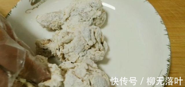 面粉|美味可口的香酥鸡腿,肉质鲜美,制作简单!