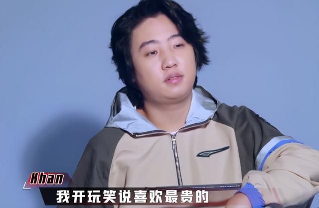 团建|FPX团建活动，网友评价：khan化身电竞高晓松，越来越文艺范！