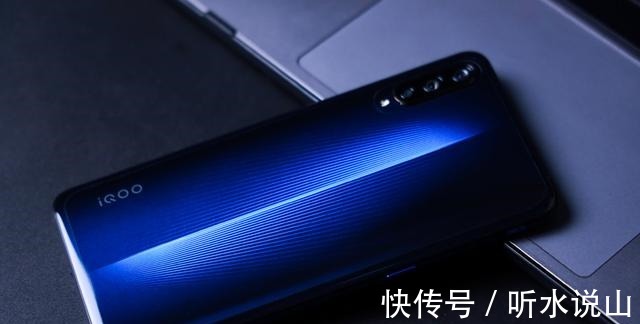 vivo|第一波购机活动！此时入手vivo产品最佳，每款都是性价比首选！