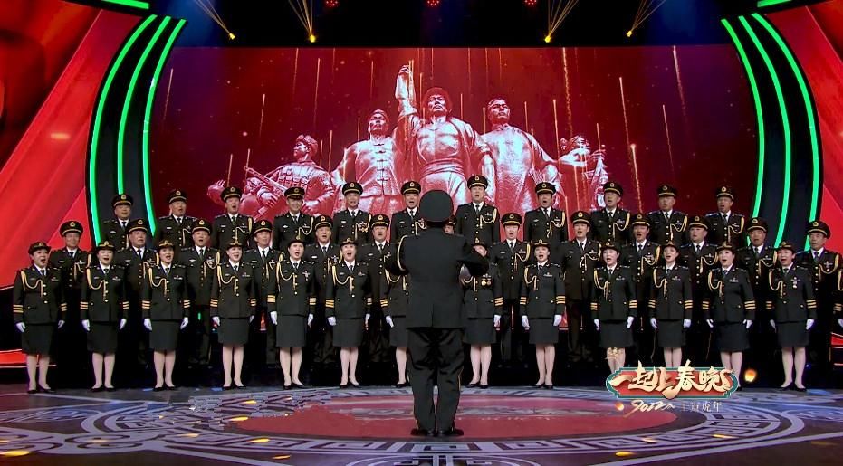 山东卫视《一起上春晚》今晚开播，白老虎连新老连长隔空敬礼感动众人