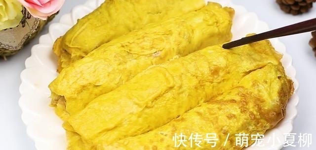 口感|快过年了，教你一种蛋卷的做法，只需简单几步，口感鲜香味道好