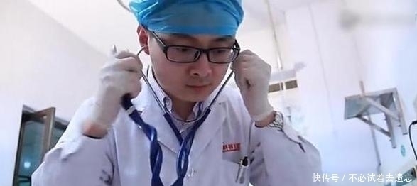 医院|3岁女儿撅“金鱼嘴”，妈妈不以为然夸可爱，奶奶却抱娃直奔医院