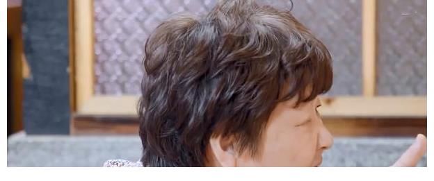 岳云鵬新綜藝收官，奶奶級粉絲成功追星，點贊偶像孫越現(xiàn)場吃瓜