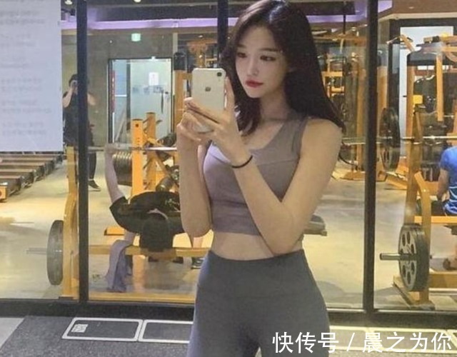 私教|19岁私教拥有曼妙身姿,S曲线玲珑有致,运动是关键