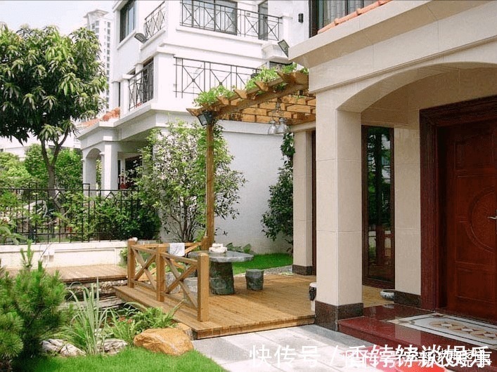 凉亭|农村建房还是有个院子好,养鸡养鱼种菜,占地一亩中式大院好安逸