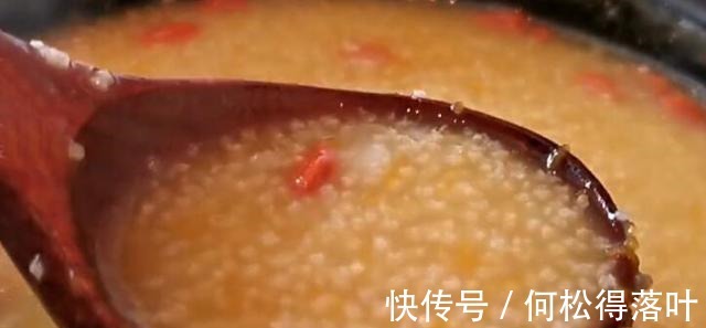 秋季的绝佳早餐，钙是牛奶的4倍，只占用5分钟，孩子爱吃有营养！