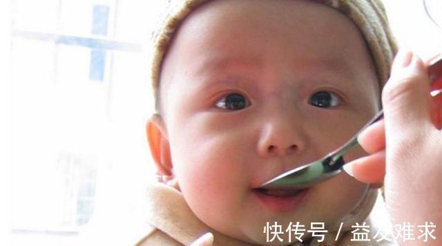 珊珊|宝宝2岁还没开口讲话,不是宝宝太懒,而是家长“太勤快”