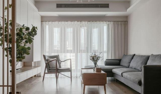 新房|132㎡的新房,她坚持多做柜子,入住后发现这个做法,确实很实用