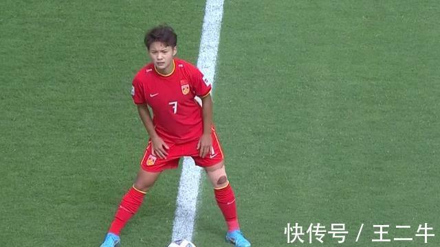 国足|CCTV5直播国足VS日本,日媒关注洛国富,央视为何不直播中国女足