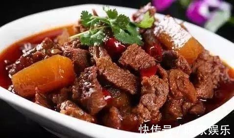 大厨做的几道拿手好菜，简单上桌快，特别鲜美可口很下饭