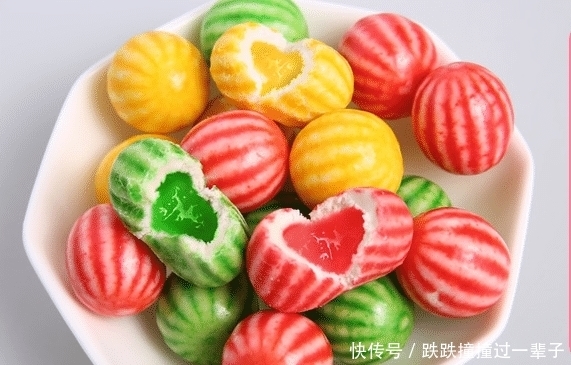 盘点一下吃货最爱小零食,每一款都让人终生难忘,好吃到忘怀