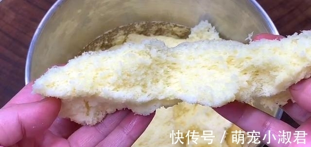 蛋糕液|6个鸡蛋,一碗面粉,教你做蛋糕,不用烤箱也能做,比买的还好吃
