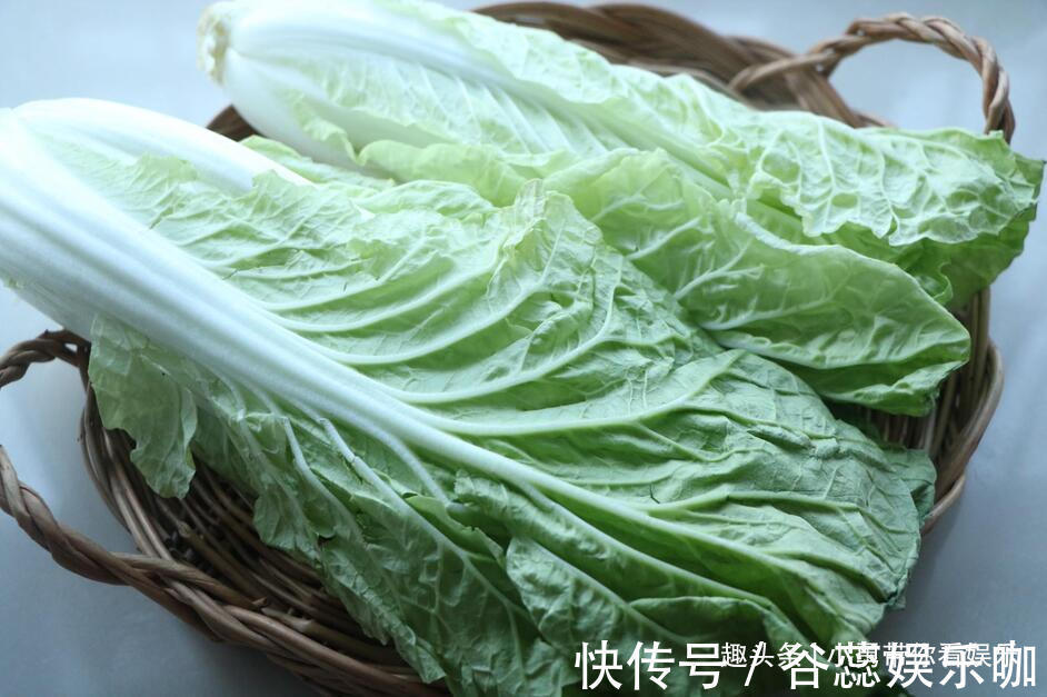 鲜嫩|白菜这样炒太下饭了,清脆爽口,鲜嫩多汁!