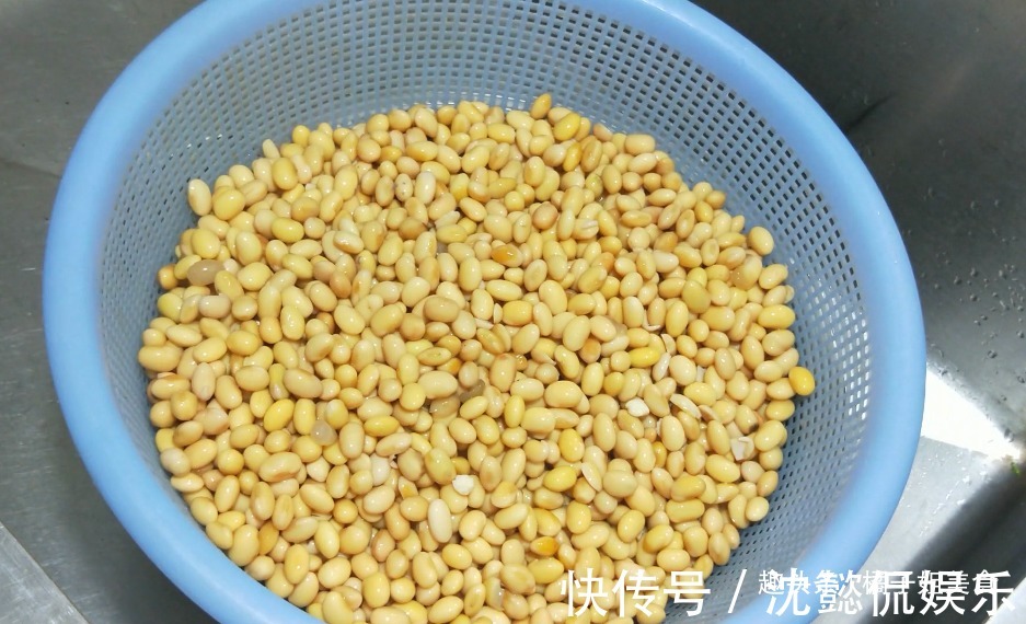 我家“黄豆酱”从来不买，1斤黄豆3斤辣椒，教你秘制最好吃的酱豆