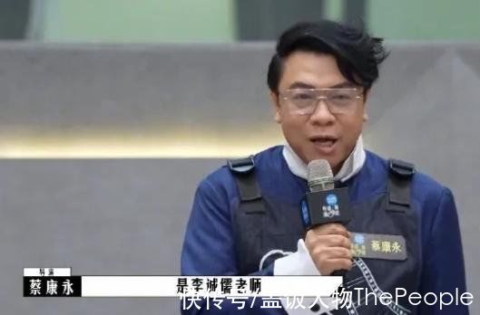 《導演請指教》，不如改名《尷尬已到位》吧