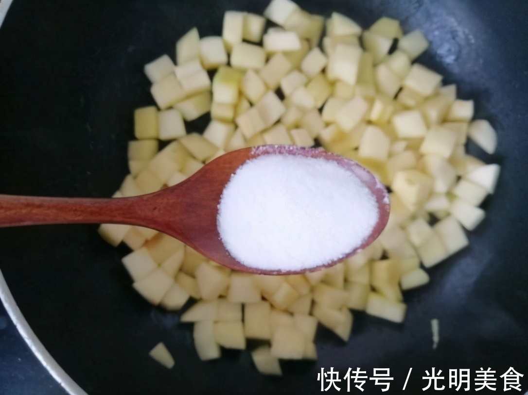 苹果派|家里面的苹果吃不完,用万能的手抓饼解决,孩子很喜欢