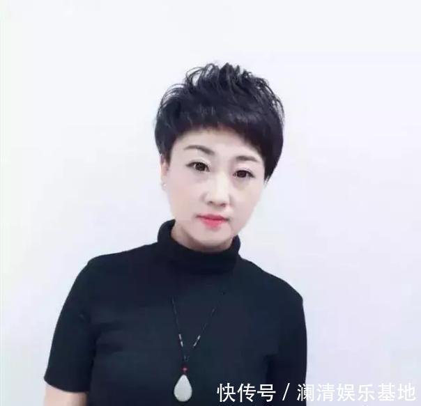 发质|奔四奔五的女人，推荐剪掉长发梳短发，原因有5点，重点不是好看