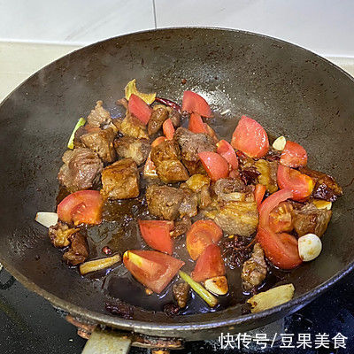 滋补|番茄土豆炖牛肉(滋补下饭)