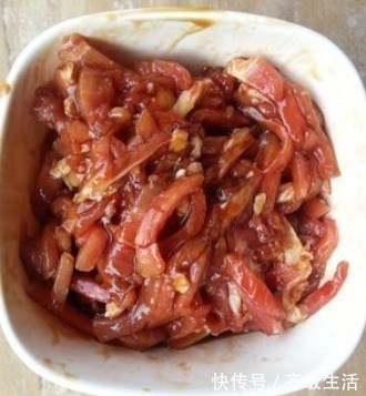 肉质|炒猪肉别直接下锅，教你这个方法，肉质软嫩无腥味，天天吃不腻