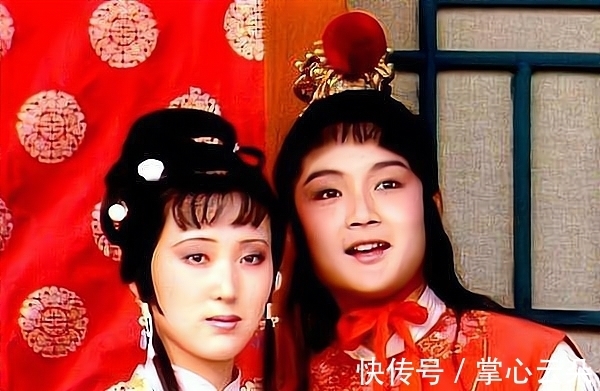 贾宝玉#林黛玉死后留下一件遗物,薛宝琴看后大吃一惊,决定马上出嫁