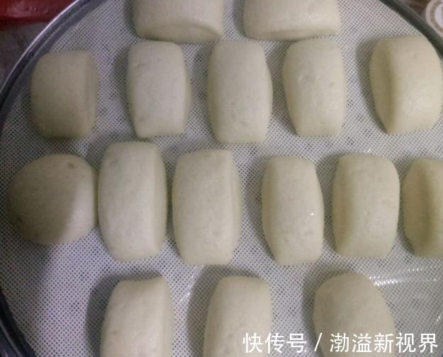 一日三餐|酵母发面速度太慢教你这样做，30分钟发满盆，馒头比面包还松软