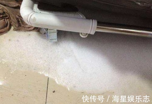 缓冲卡座|洗衣机下水管积水那是因为你地漏装错了,装这种保证不积水