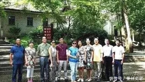 买票|24年前,老蒋孙子回乡祭祖,买票进老宅后说了5字,令人感慨