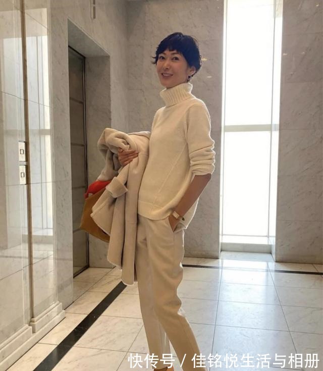 秋冬 日系穿搭也可以没有大衣,“日系辣妈”穿搭思路,教你这样美!