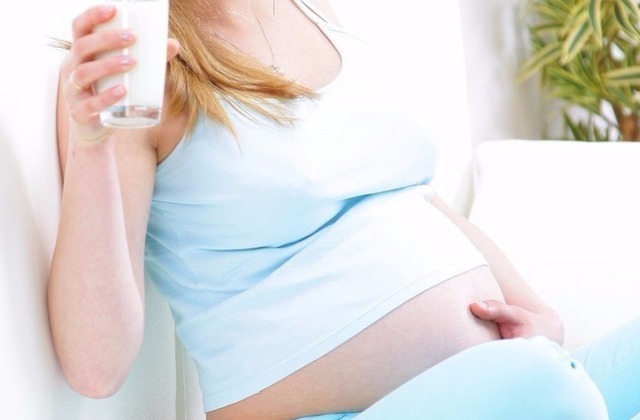 乳酸菌|牛奶再好,这些孕妈也不建议喝,补充营养还需要“另辟蹊径”