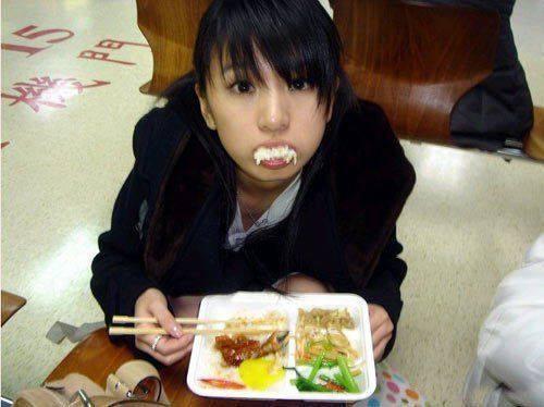 李雪健|明星在片场都没架子, 很接地气, 不摆谱, 大口吃盒饭