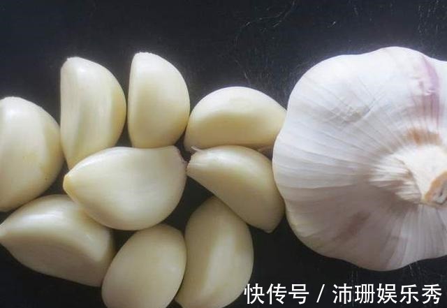 男性|男性开始衰老，身体2处缩小，2处变圆，若一个不占，说明还年轻