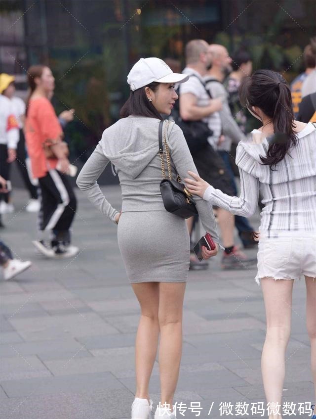 面料 修身套装,简单大方凸显自信,这些选款小技巧你知道吗!