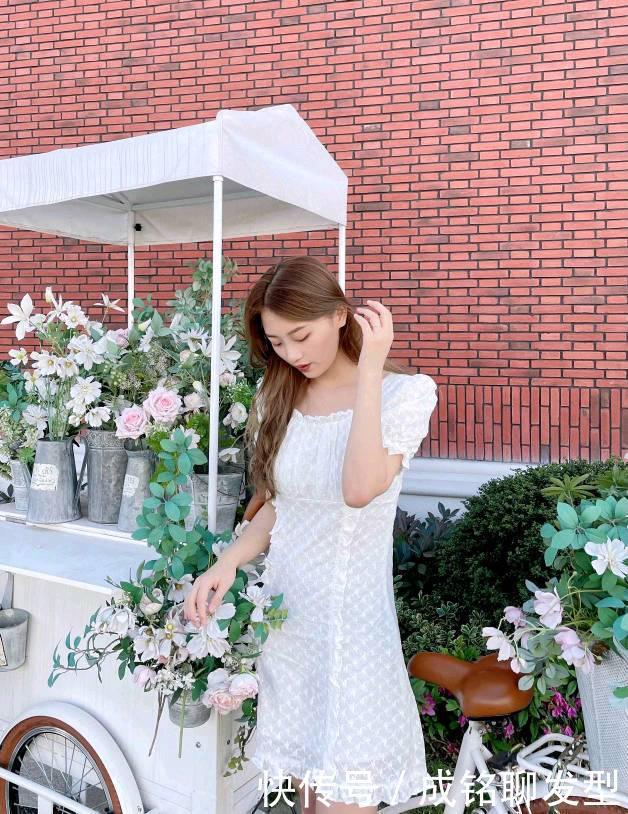 连衣裙|甩掉“路人感”!时尚博主显瘦又减龄的气质搭配,让你美得不重样